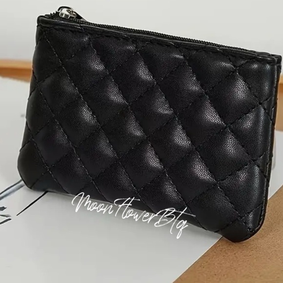 Black Diamond Quilted Card Cash Pouch - Picture 2 of 6